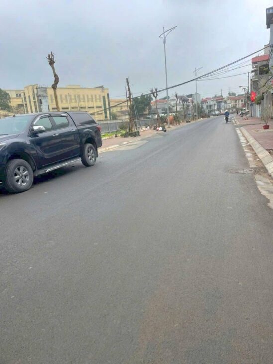 MẶT NGÕ NGÔ QUYỀN 30M RA PHỐ ÔTÔ ĐỖ CỬA GIÁ 13 TỶ MẶT TIỀN 4.5M