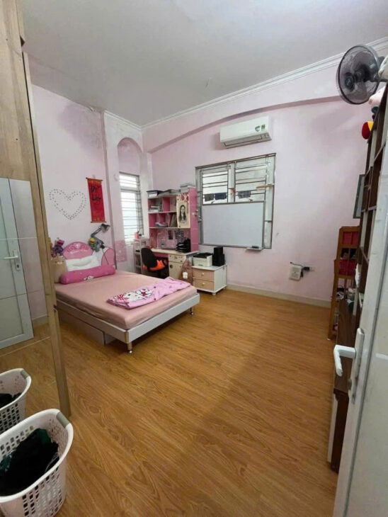 Siêu phẩm nhà dân xây , ngõ thông thoáng , chắc chắn , dân trí văn minh , an sinh đỉnh. 40 x 5, giá