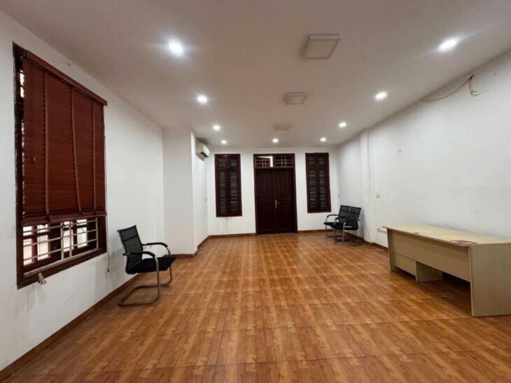 Bán nhà Tây Sơn, Đống Đa – ô tô tránh – Toà nhà văn phòng 110m -30m ra phố