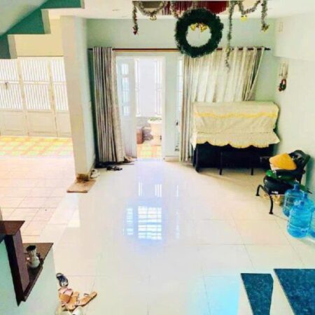 Bán nhà 1 trệt 2 lầu trung tâm Lê Văn Sỹ Quận 3- ngang gần 8m, hẻm 6m thông tứ tung, xe hơi quay