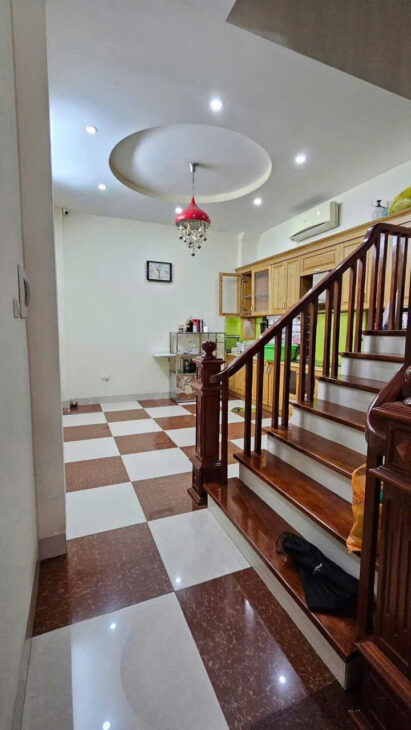 NHÀ PHÂN LÔ – KINH DOANH – CÁCH PHỐ 30M – LÔ GÓC – PHÂN LÔ Ô TÔ TRÁNH – NGÕ THÔNG – KINH DOANH –