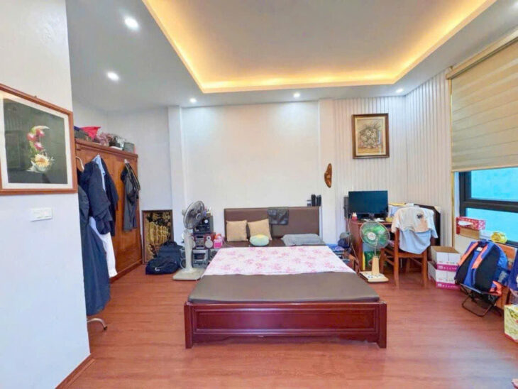 TẬP THỂ VĂN CHƯƠNG ĐỐNG ĐA TẦNG 2, DIỆN TÍCH 55 M, 2 PHÒNG NGỦ, KHÁCH.KHU VỰC TRUNG TÂM PHÁT TRIỂN,