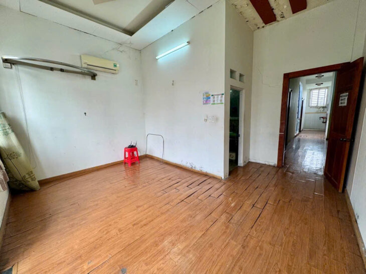 ???? CƠ HỘI VÀNG – NHÀ ĐẸP 1 TRỆT 1 LẦU TẠI HÓC MÔN, GIÁ CHỈ 5.5 TỶ!