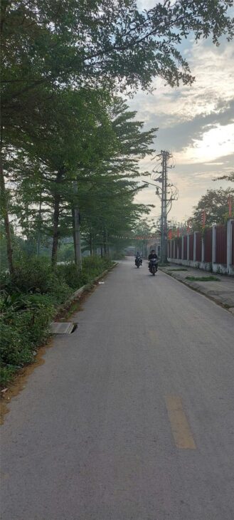 LÔ ĐẤT VỊ TRÍ ĐẮC ĐỊA SÀI SƠN- QUỐC OAI, VIEW THOÁNG, ĐƯỜNG RỘNG CHÍNH CHỦ CẦN THANH KHOẢN NHANH ,