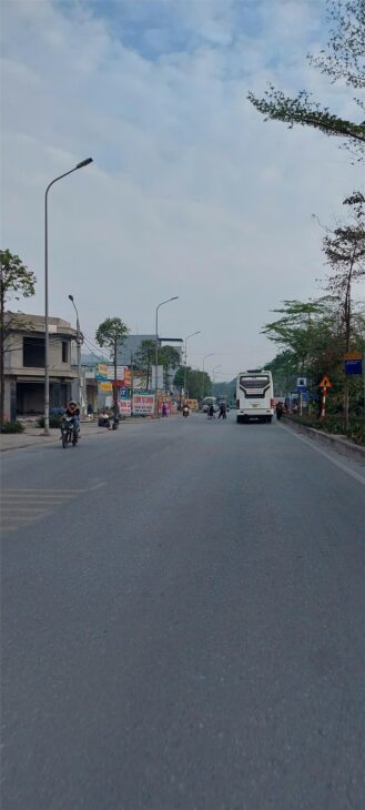 LÔ ĐẤT VỊ TRÍ ĐẮC ĐỊA SÀI SƠN- QUỐC OAI, VIEW THOÁNG, ĐƯỜNG RỘNG CHÍNH CHỦ CẦN THANH KHOẢN NHANH ,