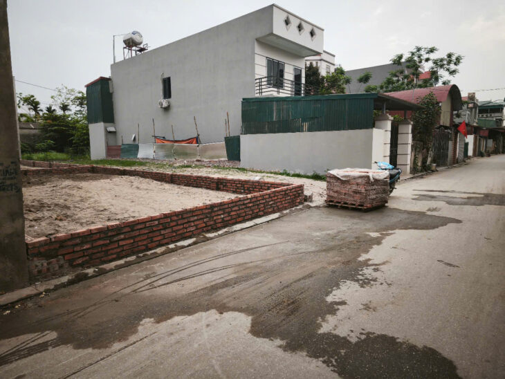 BÁN ĐẤT 76.9M2 LỖ GIAO VIỆT HÙNG ĐÔNG ANH – CỔNG SVĐ QUỐC GIA