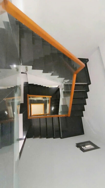 SƠN TRÀ ĐƯỜNG 7m5 SÁT BIỂN : MẶT TIỀN DƯƠNG ĐÌNH NGHỆ