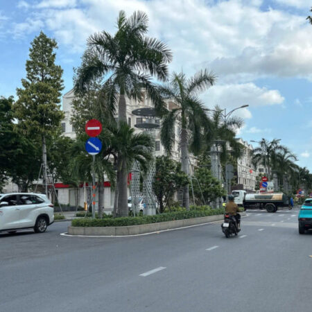 Bán Biệt thự đẳng cấp 4 lầu ngang 12m ngay KDC Cityland P.10 240m2 tiện ích VIP chỉ 55 tỷ Bán Biệt thự đẳng cấp 4 lầu ngang 12m ngay KDC Cityland P.10 240m2 tiện ích VIP chỉ 55 tỷ