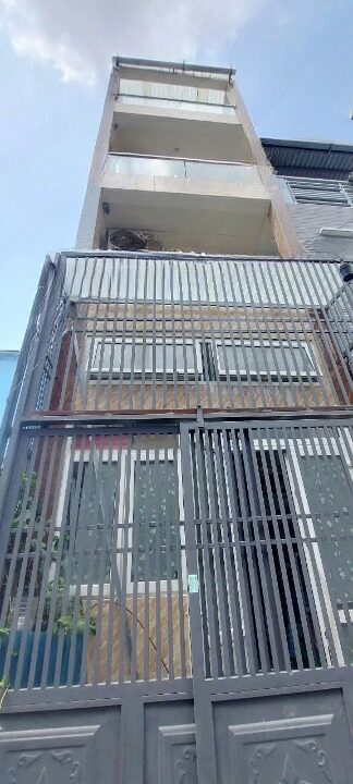 Nhà mới 4 tầng hẻm thông sát đường Cao Xuân Dục P12Q8. 6 tỷ