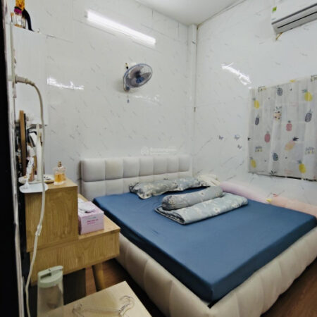 ???? Bán gấp nhà 3/2, Q.10, giá rẻ 7.x tỷ, gần HXH! ???? Bán gấp nhà 3/2, Q.10, giá rẻ 7.x tỷ, gần HXH!