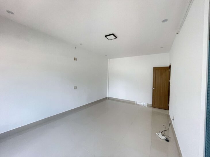 NHÀ MẶT TIỀN ĐƯƠNG – BÙI DƯƠNG LỊCH – SƠN TRÀ – VỈA HÈ RỘNG – GIÁ TỐT