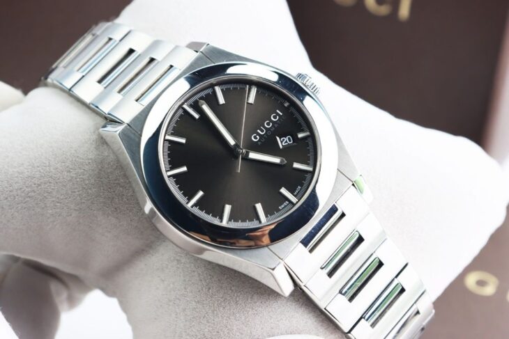 Đồng Hồ Nam : Gucci Pantheon Automatic dây thép, Thiết kế lộ máy – Size 43mm Fullbox…