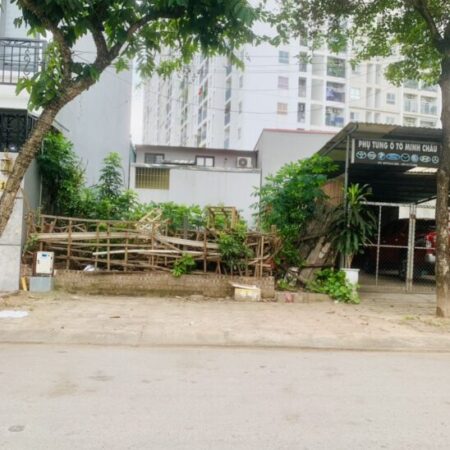 PHÚC LỢI 16tỷ MẶT TIỀN 6m,PHÂN LÔ VỈA HÈ Ô TÔ TRÁNH NHAU,LONG BIÊN HÀ NỘI