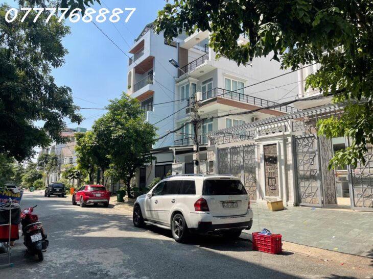 Bán toà nhà 1009m2 sàn hầm 6 tầng mặt tiền đường 12m ngay Quận 7