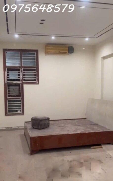 Bán nhà Miếu Đầm 56m Ô tô vào nhà Kinh doanh Giá đầu tư