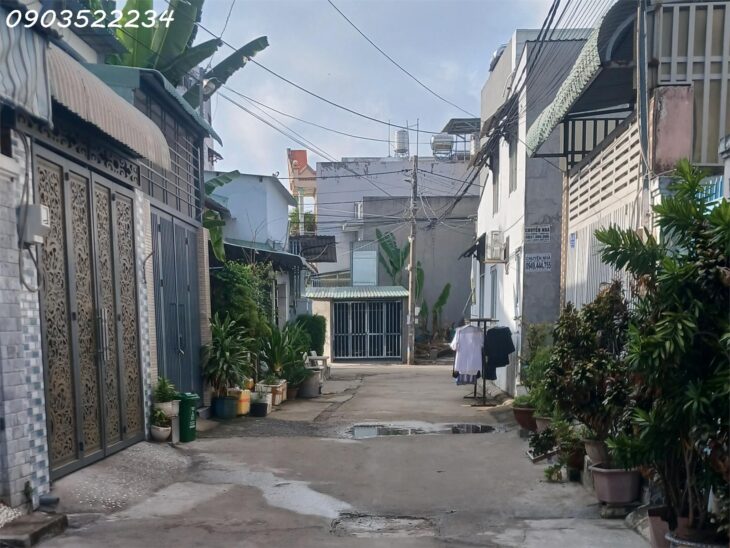 Bán nhà mặt phố tại Võ Văn Hát, 2,6 tỷ, 56 m2, giá tốt Hot!