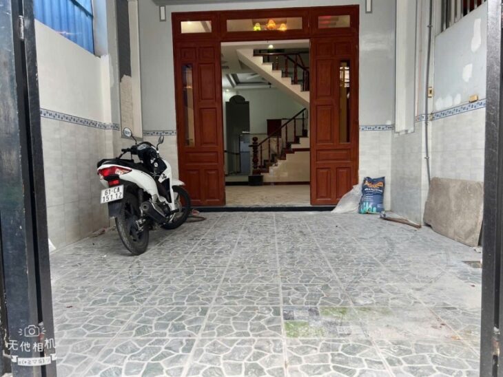 Bán nhà Trệt Lầu Đông Hòa,đường_Sân xe hơi,cách đường lớn chỉ 50m