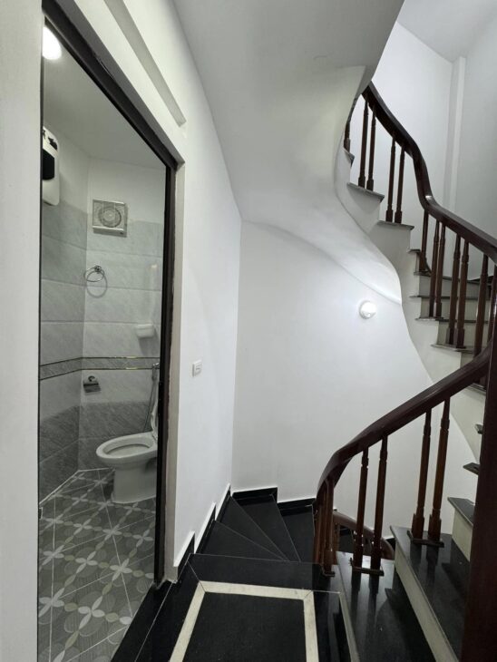 BÁN NHÀ PHỐ HẠ ĐÌNH – KINH DOANH – NGÕ THÔNG DT 35M, 6T, MT 3,9M GIÁ 7,5 TỶ