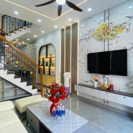 BÁN NHÀ ĐẸP 4 TẦNG – TRUNG TÂM P16 GÒ VẤP – GIÁ NHỈNH 5 TỶ TL