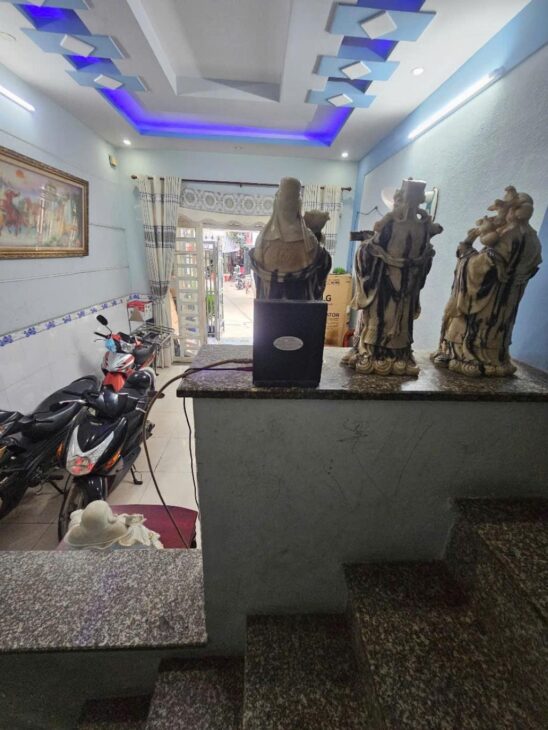 BÁN NHÀ MỚI, HXH THÔNG, 3 TẦNG, HOÀN CÔNG ĐỦ, NGAY NGUYỄN THỊ TÚ, BHH, BÌNH TÂN