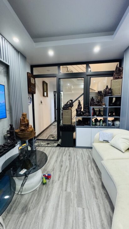 BÁN NHÀ PHỐ MINH KHAI, HAI BÀ TRƯNG 32M2 5 TẦNG GIÁ 6.8 TỶ