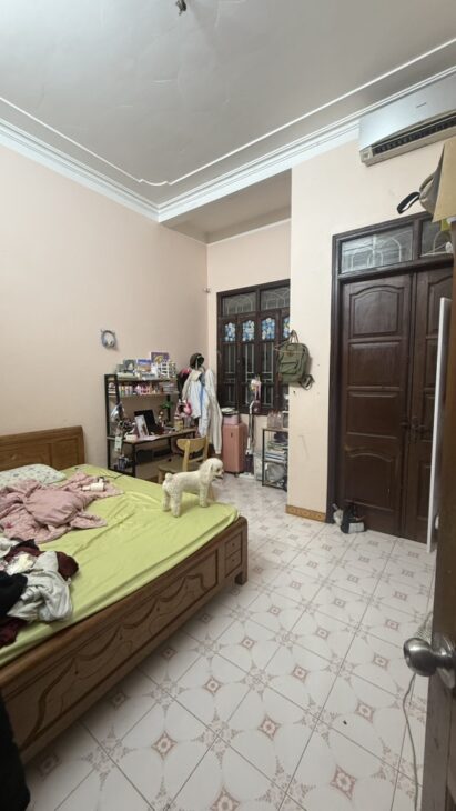 Bán nhà Quan Hoa, Cầu Giấy, 96m2, 3 tầng, Mt 4.2m, chỉ 23 tỷ
