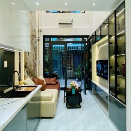 NHÀ QUẬN 3 – VỊ TRÍ ĐẸP, HẺM 4M THÔNG – 3PN, SỔ HỒNG RIÊNG – CHỈ 5.7 TỶ