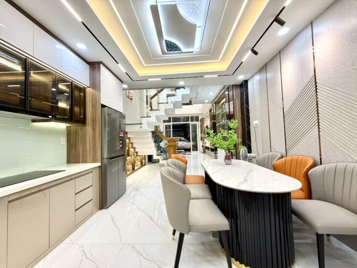 2 MẶT TIỀN Ô TÔ TRÁNH – NHÀ MỚI ĐẸP FULL NỘI THẤT – GIÁ CHỈ 12.6 TỶ