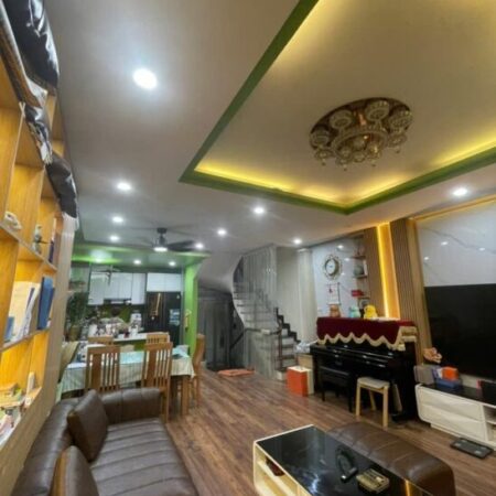 BÁN NHÀ LÔ GÓC ĐÌNH THÔN – Ô TÔ ĐỖ CỬA – 6 TẦNG THANG MÁY – DIỆN TÍCH 48M²