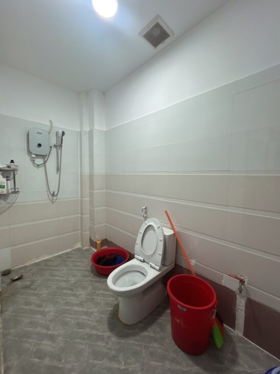 PHAN VĂN HỚN, Q12 – XE HƠI VÀO NHÀ – GẦN 100M2 – NGANG 4.5M – CHỈ 6.1 TỶ.