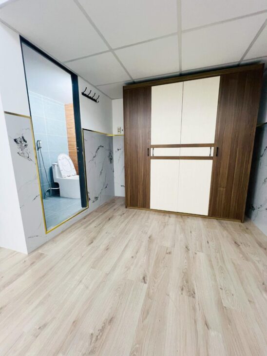 BÁN CĂN HỘ DỊCH VỤ 116M2 ĐƯỜNG ÂU DƯƠNG LÂN TRUNG TÂM QUẬN 8