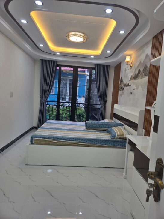 BÁN NHÀ 4 TẦNG BTCT MỚI – FULL NỘI THẤT CAO CẤP – PHƯỜNG 5 PHÚ NHUẬN – GIÁ 6.5 TỶ