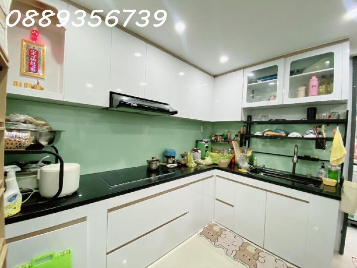 NHÀ ĐẸP MỚI XÂY – NGAY VẠN HẠNH MALL – QUẬN 10 – 3PN – SỔ RIÊNG – GIÁ TỐT