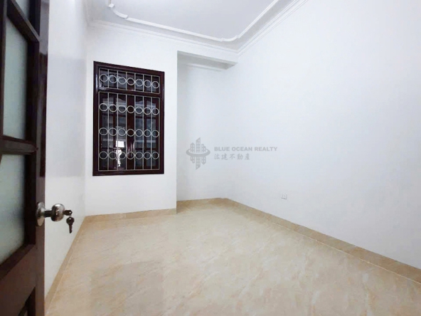 Bán nhà 42,8 m², 4 tầng mặt phố Tô Vĩnh Diện, Khương Trung, Thanh Xuân, Hà Nội, ô tô đỗ cửa, nhỉnh