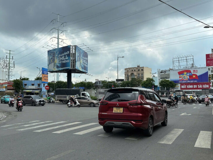 Bán nhà phố HXT Nguyên Hồng 75m2 ngang 4m tiện KD buôn bán sát Phạm Văn Đồng chỉ 8.8 tỷ.