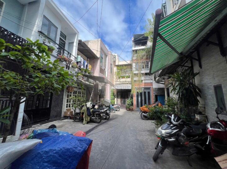 BÁN NHÀ 3 TẦNG, HẺM 5m, CMT8, P5, TÂN BÌNH, 3x9m, 3PN, NHỈNH 4 TỶ