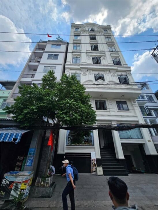 nhà mặt tiền hẻm xe hơi lâm văn bền DT148m2