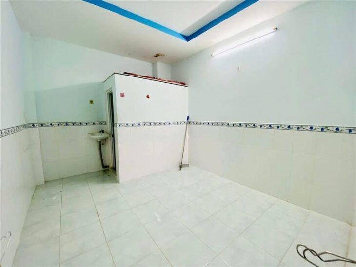 BÁN NHÀ TÂN QUÝ TÂN PHÚ – HẺM XE HƠI THÔNG – NGANG HIẾM 5.5M – 4 TẦNG BTCT – 80M – CHỈ 8.2 TỶ