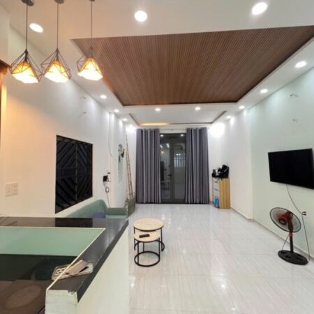 Bán nhà Âu dương lân nở hậu. P. Rạch Ông quận 8, nhà 4 tầng. hẻm xe hơi. Không quy hoạch, 6.3 tỷ,