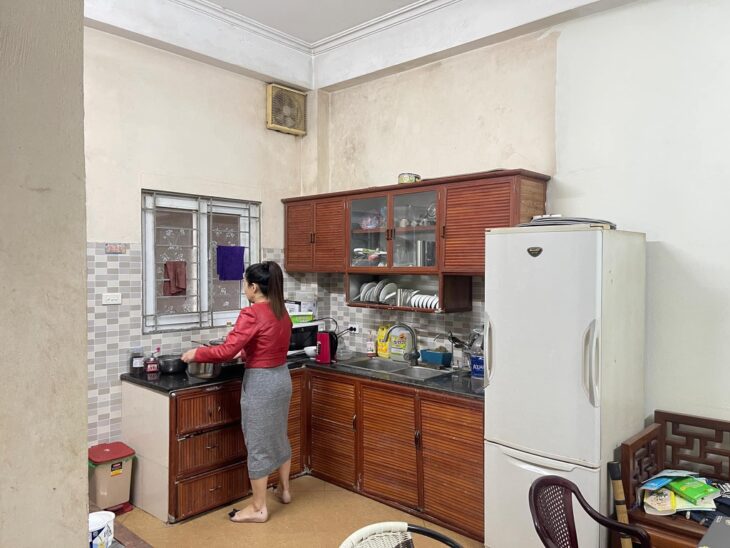 BÁN NHÀ PHÂN LÔ PHẠM VĂN NGHỊ – Ô TÔ TRÁNH – NGAY GẦN HỌC VIỆN CẢNH SÁT – SÁT ĐƯỜNG TÂY THĂNG LONG
