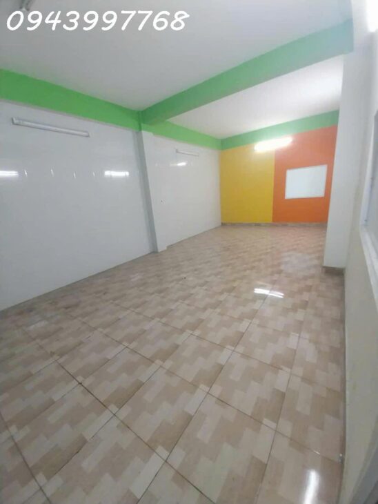 CHO THUÊ MẶT BẰNG Đường 10m5 NGUYỄN VĂN TẠO ngay sát bên hông bến xe Đà Nẵng