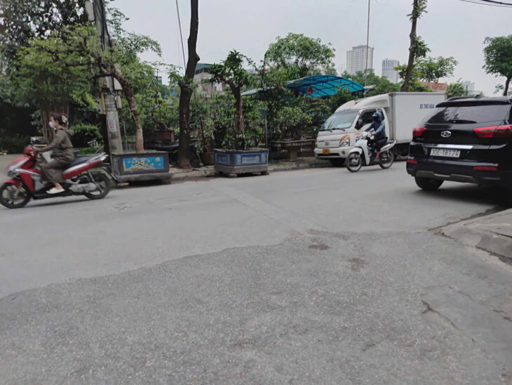 Chính chủ bán gấp nhà mới thang máy, ngõ ô tô, Ngô Thì Sĩ, Hà Đông. DT: 45m2 – 5 tầng. giá 10,3
