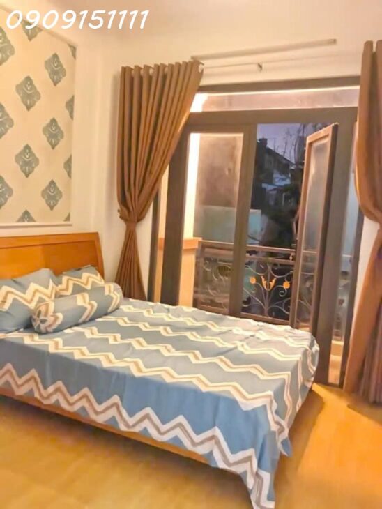 SIÊU PHẨM NHÀ PHỐ- HẺM XE HƠI- PHẠM HỮU LẦU- QUẬN 7- 70M2- NHỈNH 7 TỶ