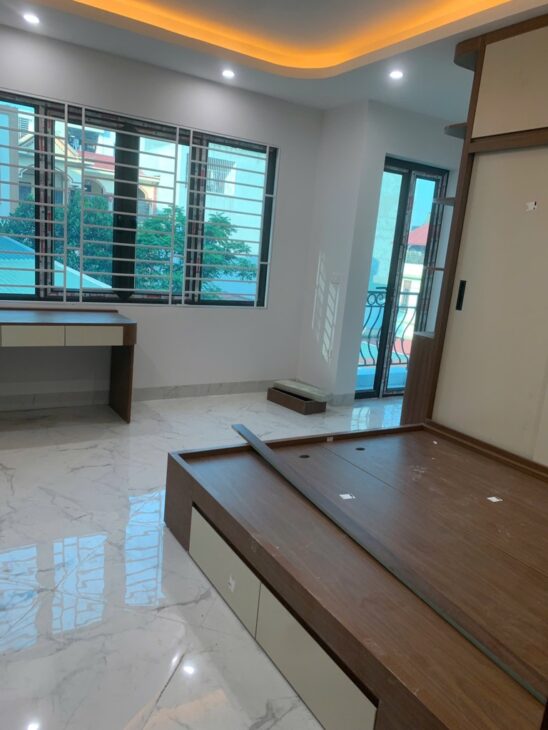 BÁN NHÀ LAI XÁ ĐẸP LỘNG LẪY – NGÕ RỘNG THÊNH THANG- 38M – 5 TẦNG – “SIÊU PHẨM” DÒNG TIỀN – CHỈ 5.3