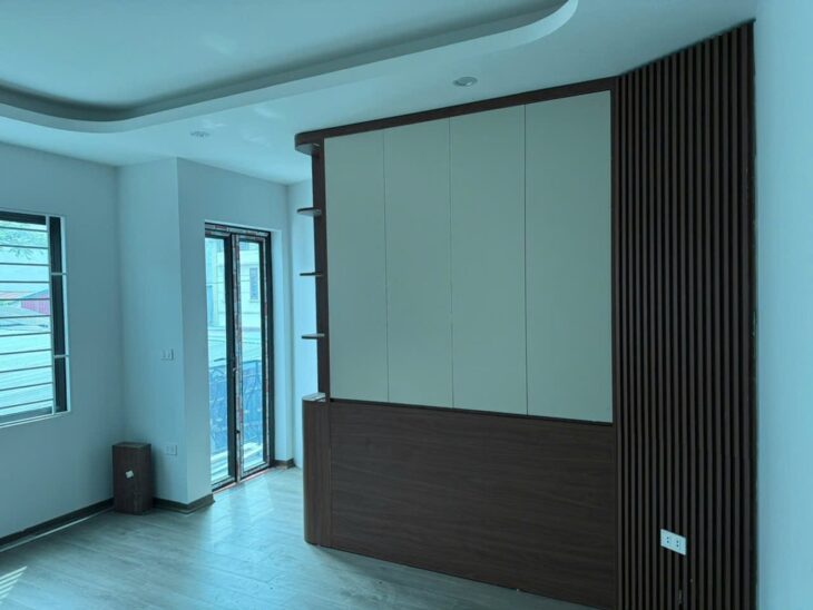 BÁN NHÀ LAI XÁ ĐẸP LỘNG LẪY – NGÕ RỘNG THÊNH THANG- 38M – 5 TẦNG – “SIÊU PHẨM” DÒNG TIỀN – CHỈ 5.3