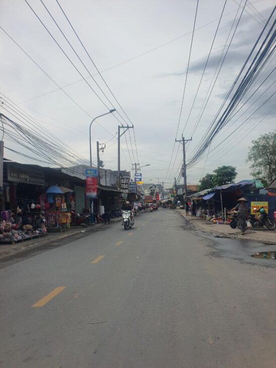 BÁN GẤP ĐẤT KHO 3445.5M2 THỔ CƯ 400M2. GIÁ CHỈ 14TR/M. MẶT TIỀN PHAN ĐÌNH GIÓT. TP. THUẬN AN.