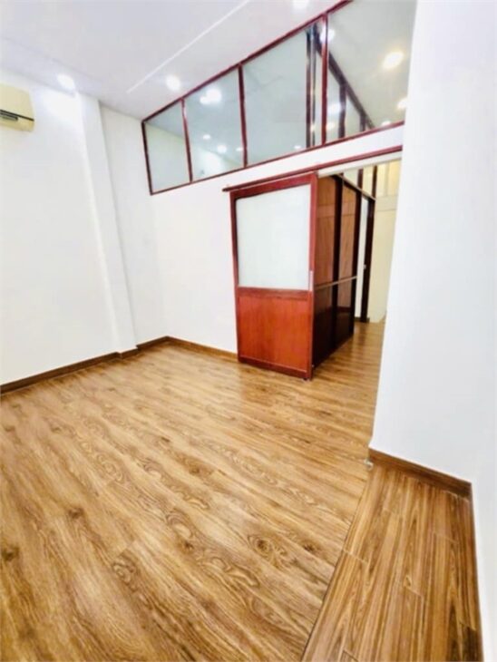 Lương Văn Can Q8 nhà mới DT24m2