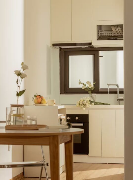 Bán tòa Luxury Apartment mặt phố 160m² * 9 tầng, có hầm, Xuân La – Xuân Đỉnh, cho thuê 4 tỷ/năm