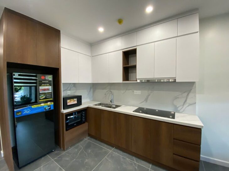 Bán Tòa Mặt Phố Mặt Phố Nghi Tàm, Tây Hồ 126m2/ 7Tầng Thang máy, MT 8m 75 Tỷ