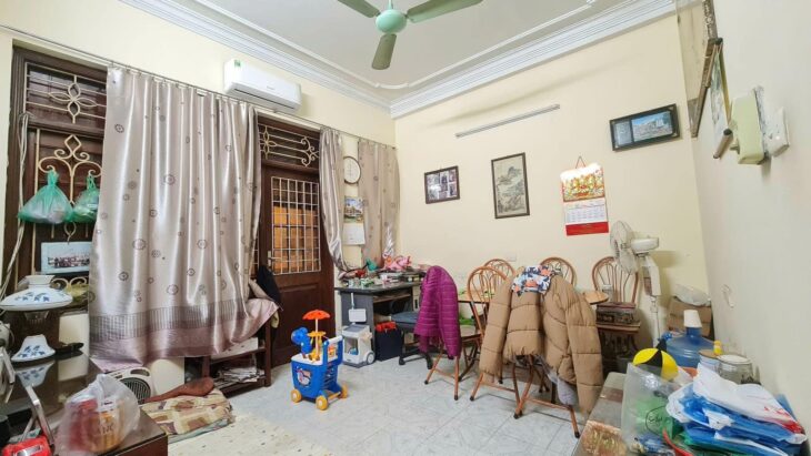 BÁN NHÀ ĐẶNG TRẦN CÔN-ĐỐNG ĐA-45M-5T-18.6TY. LH: 0982769586